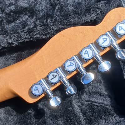 Fender Chrissie Hynde Road Worn Telecaster 2020's - Blue image 5