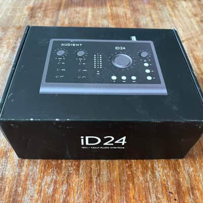 Audient iD24 USB-C Audio Interface - Excellent Condition image 4