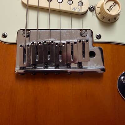 Fender American Deluxe Stratocaster 2011 - 2016 image 3
