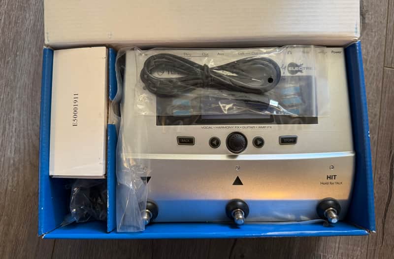 TC Helicon Play Electric
