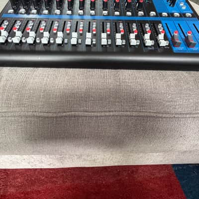 Yamaha MG16XU 16 Channel Analog Mixer 2016 - Present - Black image 6