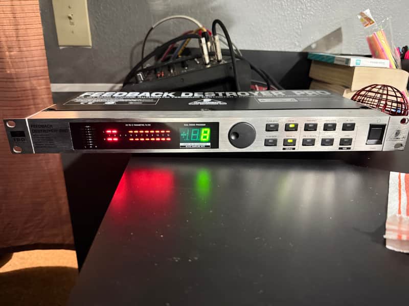 Behringer DSP1124P Feedback Destroyer Pro | Reverb