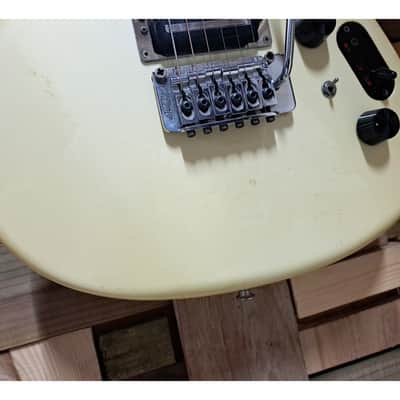Aria RS Inazuma 1985 - Pearl White image 6