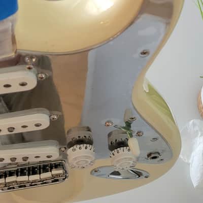 Fender slim USA hardtail Nile Rodgers Hitmaker Stratocaster Loaded Body Olympic white image 8