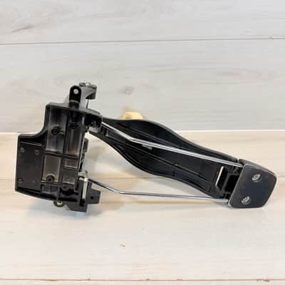 Tama HP300 Single Bass Drum Pedal Power Glide Chain Drive Kick Pedal image 6