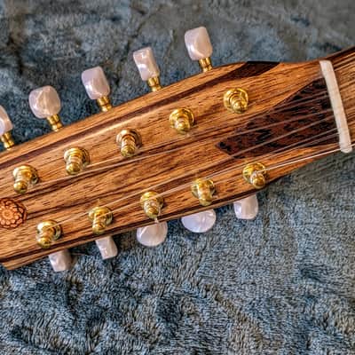 Raysrootworks 10 string shell back tenor ukulele. image 5