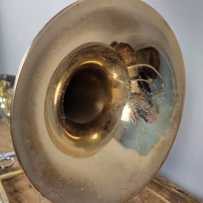 Signature 2000 Custom Series F-Attachment Trombone Brass Just serviced , no case image 14
