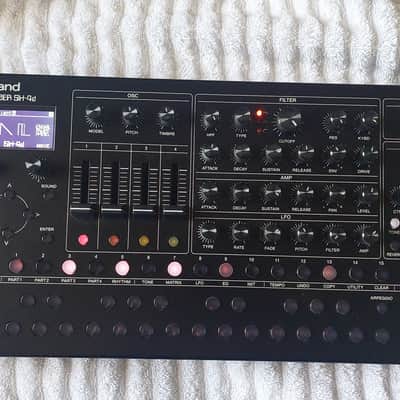 Roland SH-4D Polyphonic Desktop Synthesizer 2023 - Present - Black image 1