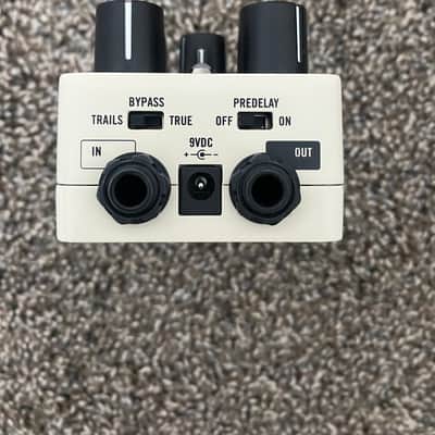 Universal Audio Evermore Studio Reverb 2023 - Present - Cream image 3