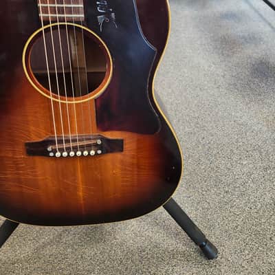 Vintage 1968 Gibson B-25 Acoustic Guitar - Sunburst with Hardshell Case image 3