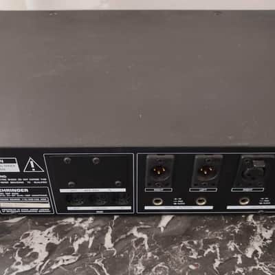 Behringer Graphic Equalizer Ultra Curve Digital Dual DSP 8000 image 2