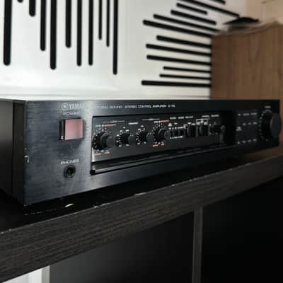 Yamaha C-70  Natural Sound Stereo Control Amplifier ( Pre-Amp ) Bild 5