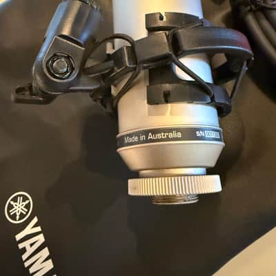 RODE NT2-A Studio Microphone Bundle + Premium D’Addario XLR Cable image 6