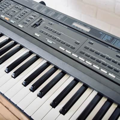 Roland E-20 vintage keyboard synthesizer-synth for sale image 4