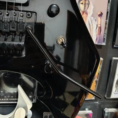 B.C. Rich Beast Legacy 2024 - Black Gloss image 4