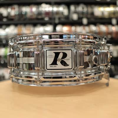 Pre-Owned Rogers 5x14" "Big R" Dynasonic Chrome over Brass Snare Drum image 3