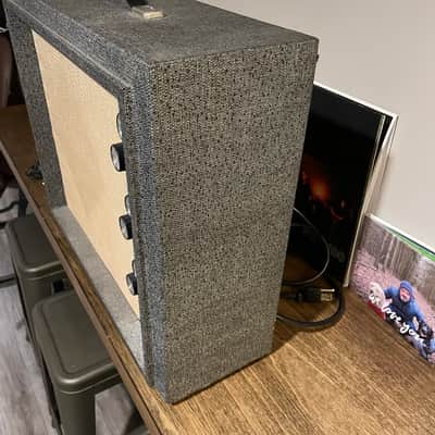 Silvertone Model 1482 image 3