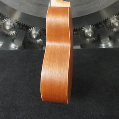 Aiersi Concert SU-024B Ukulele w/ Gig Bag image 6