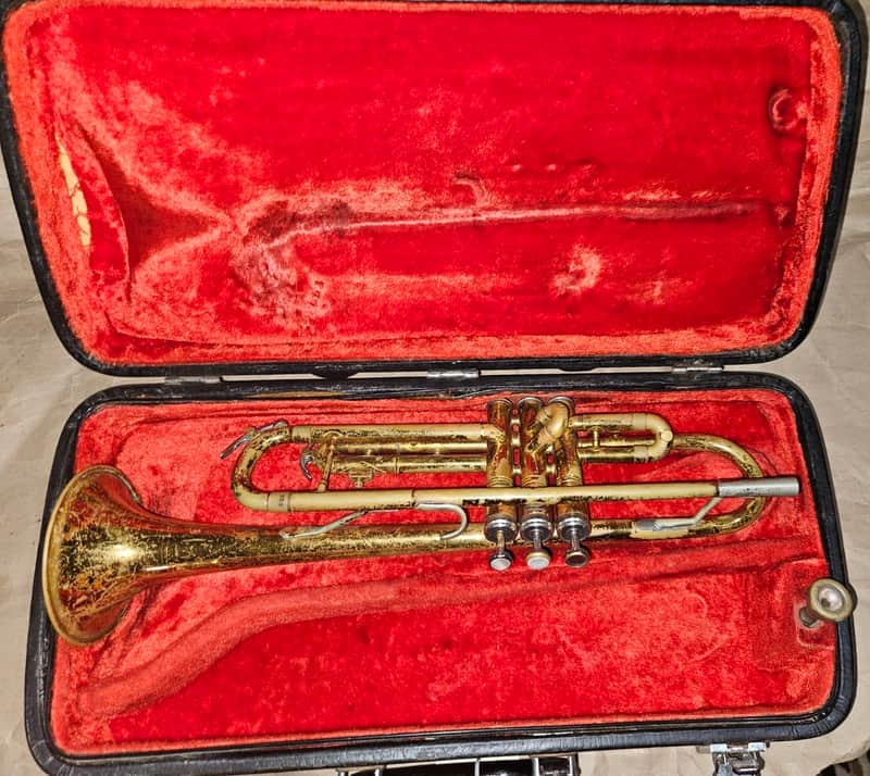 King Tempo 600 Trumpet, USA, with case & MP, Good Condition image 1