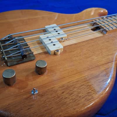 HONDO II Designer Series SD Curlee-Bass HONDO II Designer Series 1977-1979 - Natural image 1