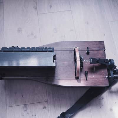 Hurdy-Gurdy  - 19 keys - 3 string - Ukrainian Lira - Hurdy Gurdy image 2