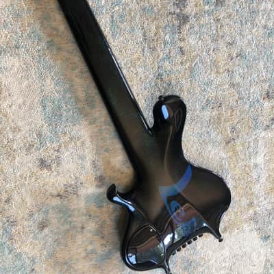 LeFay Pangton 6 string bass guitar headless Translucent Black Green Blue Metalflake Le Fay image 16