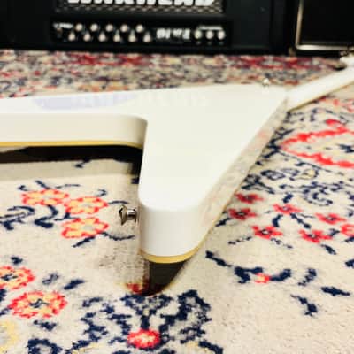 2016 Epiphone Brendon Small Signature "Snow Falcon" Flying V Dethklok Metalocalypse - Snow Burst - Limited Edition w/ Original Soft Case image 17