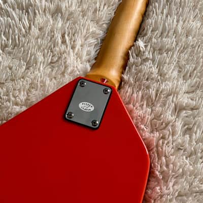 Vox Apache 2 Electric Guitar Salmon Red w/ Free Digitech Trio Pedal image 7