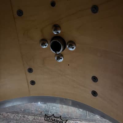 70’s Ludwig Bass Drum 24” - White Cortex image 7