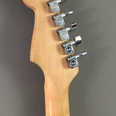 Vintage Custom Fender Solid Body Stratocaster Electric Guitar 1999 Purple 7.8 Lb Upgraded Tremolo HSC image 10