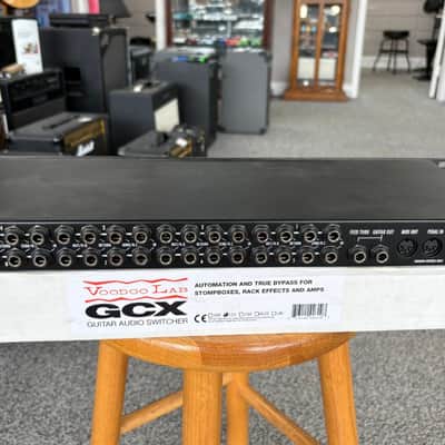 Voodoo Lab Package: GCX Audio Switcher and Ground Control Pro Footswitch image 2