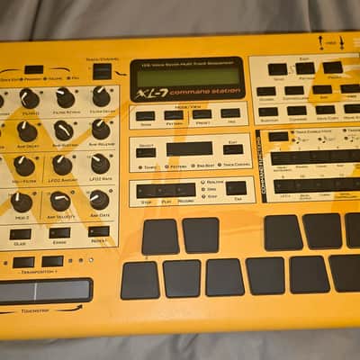 E-MU Systems XL-7 Command Station 128-Voice Synthesizer 2001 - Yellow / Black - with extra Composer ROM