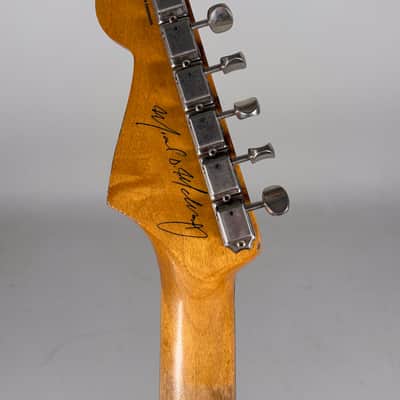 Fender Mike McCready Signature Stratocaster 2023 - Present 3-Color Sunburst Relic w/HSC image 9