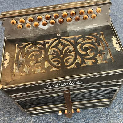 Columbia Button Accordion Antique Vintage image 3