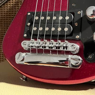 Hofner Shorty Travel Guitar Tune-O-Matic Style & Tailpiece W/Travel Bag - Red Metallic image 3