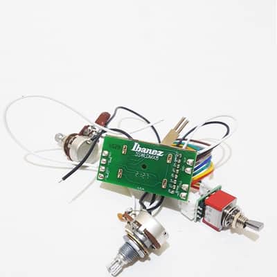 Ibanez Dynamix Switch 5 ways W/ Alter Switch 3SWLDMX8 for 8 Channels S-S-S Configuration | Ibanez AZES31 Switch | image 1