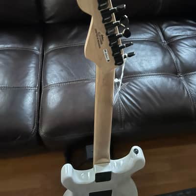 Jackson X Series Adrian Smith Signature SDX with Laurel Fretboard 2019 - Present - Snow White image 16