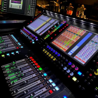 DiGiCo SD12-96 with HMA image 2