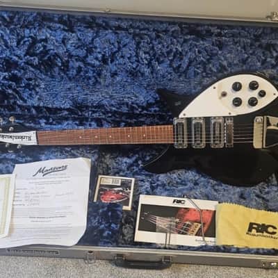 Rickenbacker 325C64 2001 - Present - Jetglo Bild 1