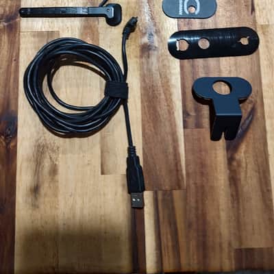 Fishman TriplePlay Express USB-C MIDI Guitar Pickup - Black image 1