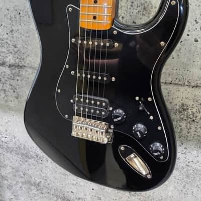 Squier Classic Vibe '70s Stratocaster HSS with Maple Fretboard 2019 - Present - Black image 2