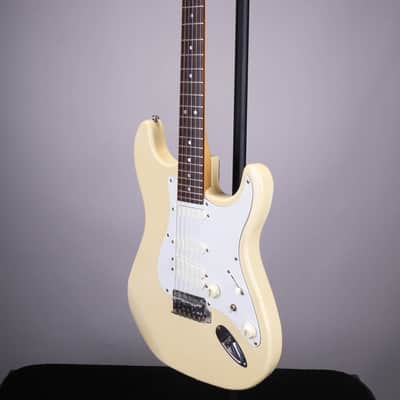Peavey Predator AX HSS Electric Guitar - White image 5