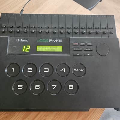 Roland  PM-16 trigger to MIDI converter w/box image 1