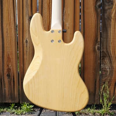 G&L USA Fullerton Deluxe JB MFD Vintage Natural/Maple Neck Left Handed 4-String Electric Bass Guitar w/ Gig Bag (2025) image 10