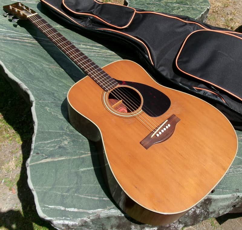 Yamaha FG-180 Jumbo Dreadnought 1972 - Natural image 1