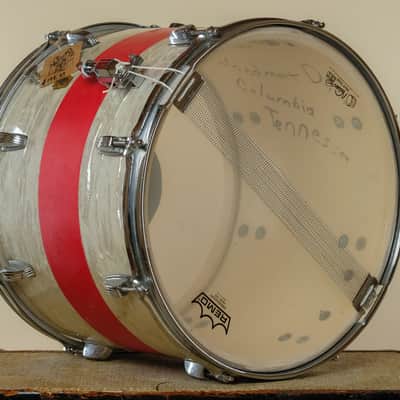 1960s Ludwig Pre-Serial Snare Drum In White Marine Pearl - 12x15 image 6