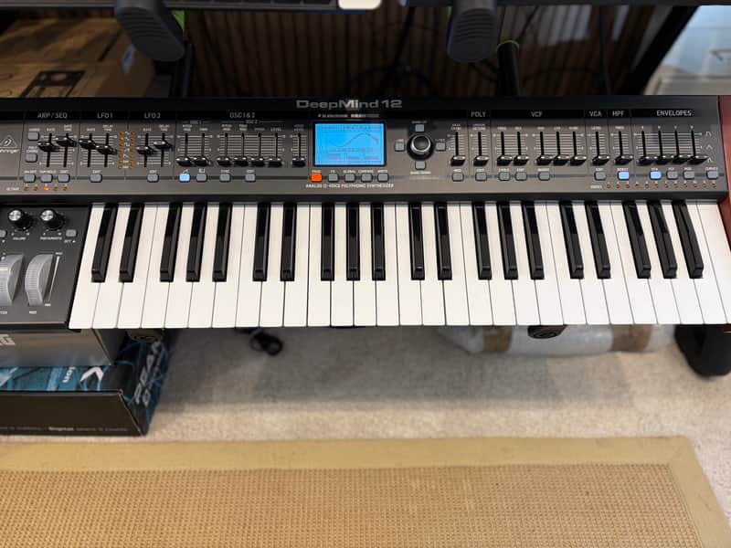 Behringer DeepMind 12 Synth 49 keys - 12-Voice Polyphonic Analog 2016 - Present - Black image 1