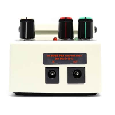 Boss LS-2 Line Selector Effects Pedal - White image 4