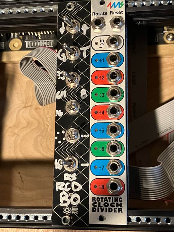 4ms Company Rotating Clock Divider