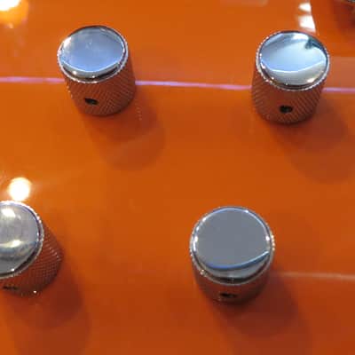 Fender Toronado 2002 Orange And Pearl MIM Near Mint Condition Electric Guitar Rarest Finish image 5